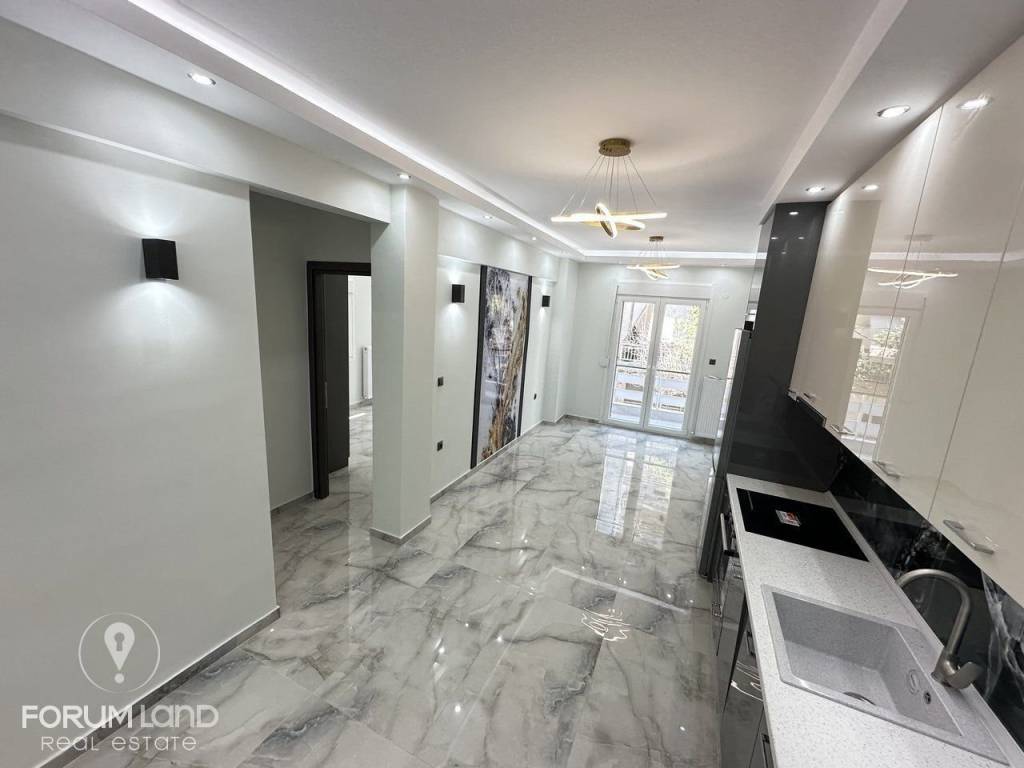 Forumland Real Estate, Σαλοκουζίνα