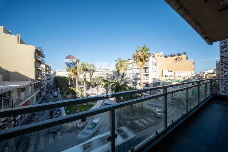 Θέα από μπαλκόνι