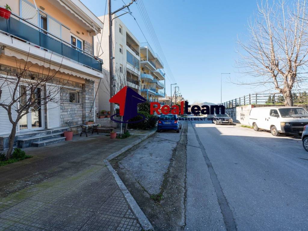 Εξωτερικοι χώροι