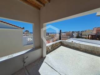 Θέα απο μπαλκόνι