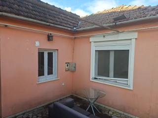 Μονοκατοικία - εξωτερική όψη 4