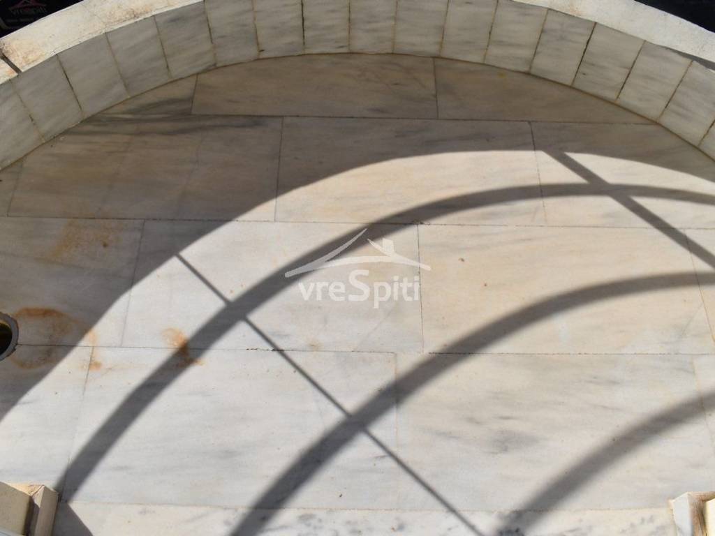 ΜΠΑΛΚΟΝΙ ΥΠΝΟΔΩΜΑΤΙΟΥ