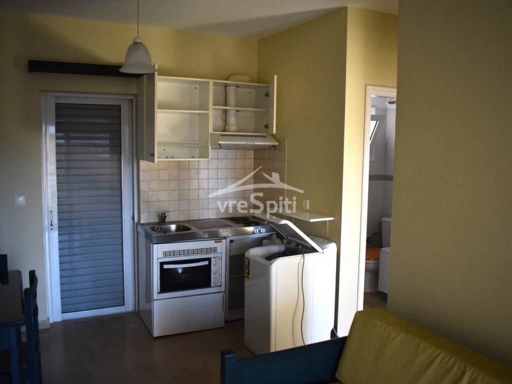 ΑΠΟΨΗ ΚΟΥΖΙΝΑΣ-ΜΙΚΡΟΥ ΚΑΘΙΣΤΙΚΟΥ