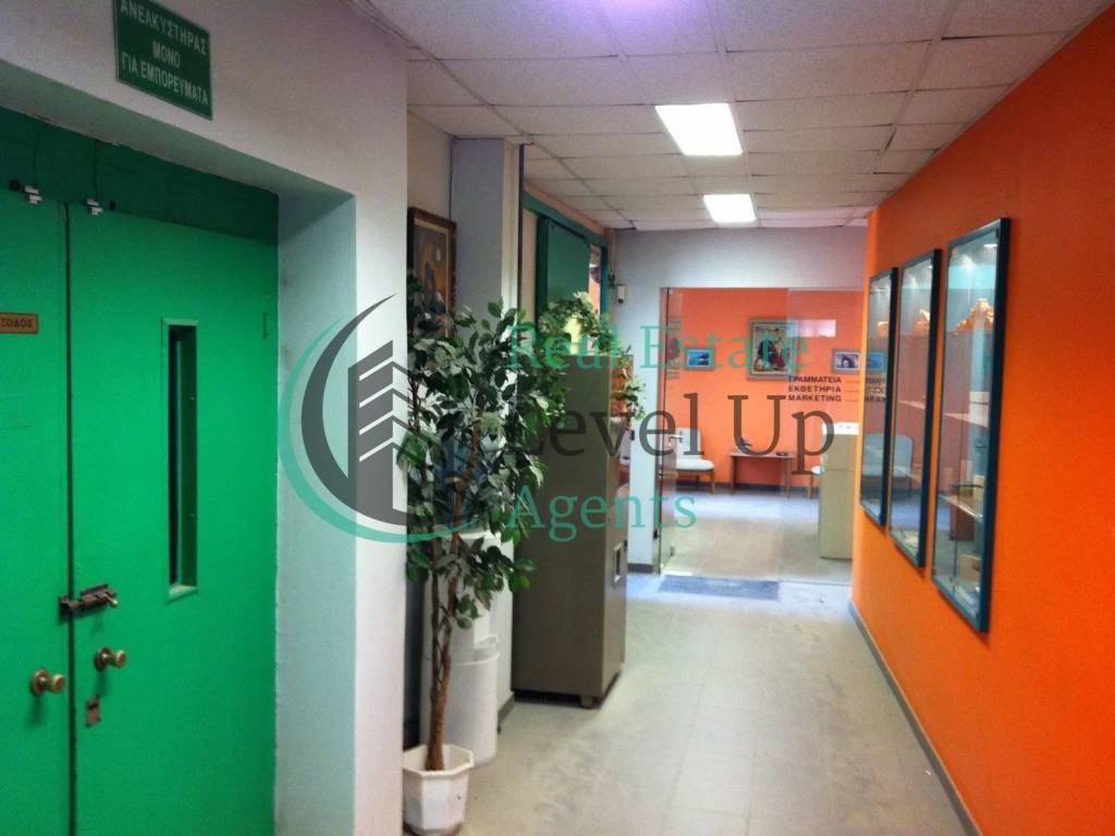 Εσωτερικοι χώροι