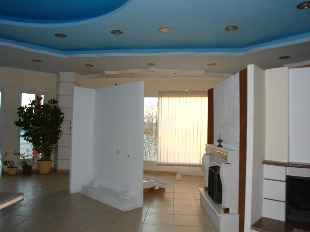 Εσωτερικοι χώροι