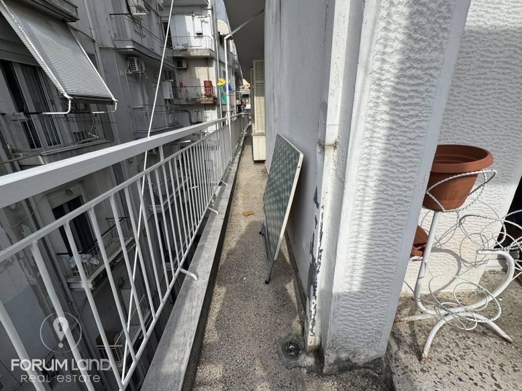 Forumland Real Estate, Βεράντες