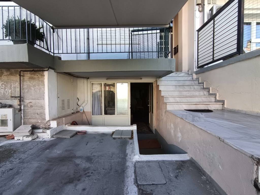 Εξωτερικοι χώροι