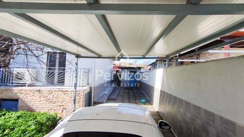 Αποθήκη,Πάρκινγκ