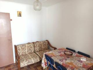 TO KATHISTIKO TES MONOKATOIKIAS