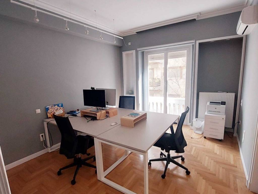 ΕΣΩΤΕΡΙΚΟΙ ΧΩΡΟΙ