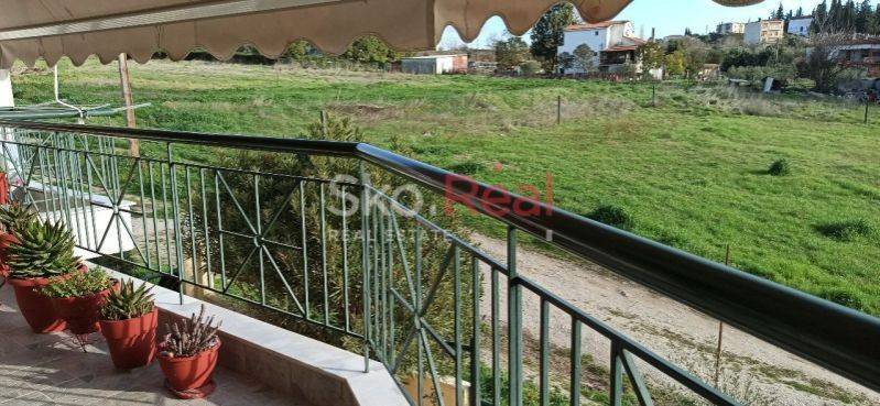 Θέα από μπαλκόνι