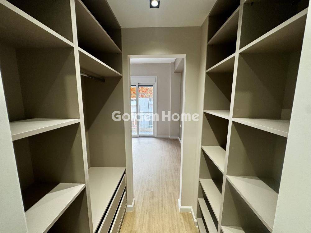 Χολ - Διάδρομος