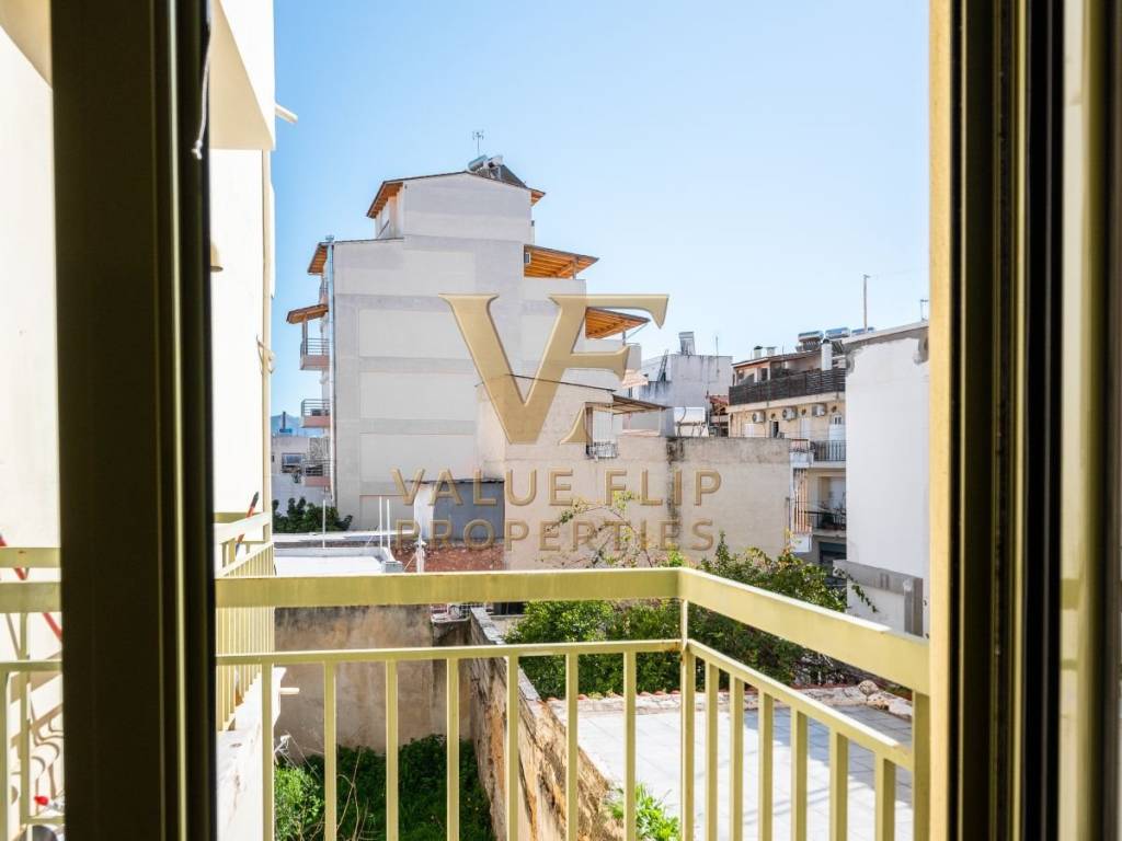 Θέα από μπαλκόνι