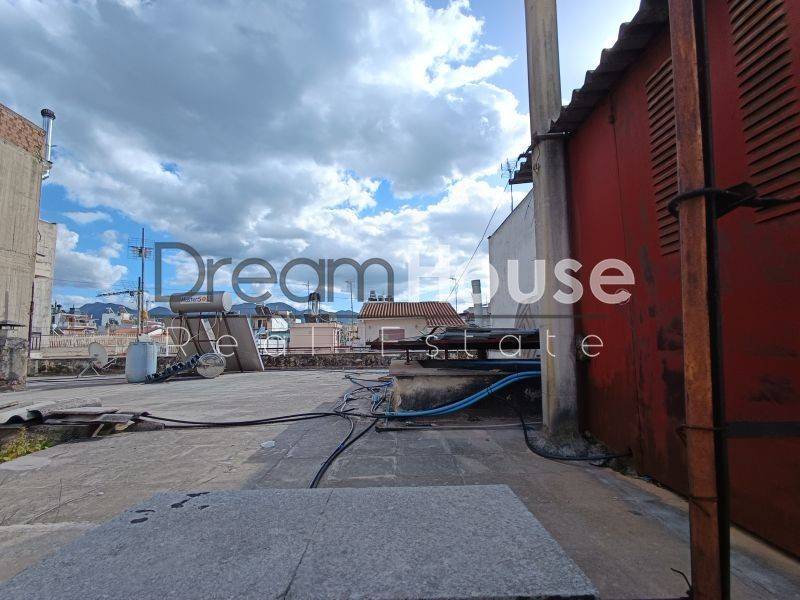 Θέα από μπαλκόνι