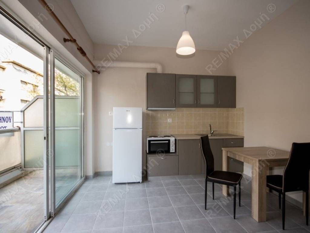 Γκαρσονιέρα | 36τ.μ. | 250 €