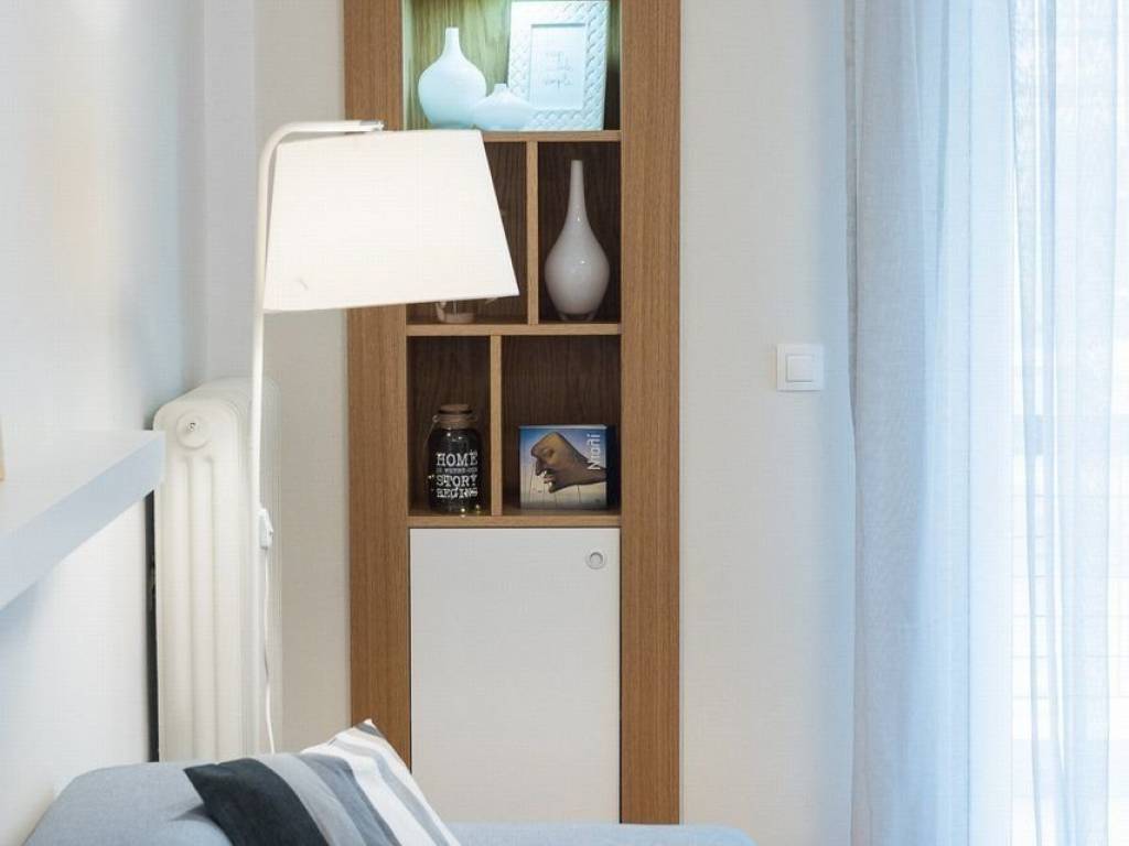 Forumland Real Estate, Διακόσμηση