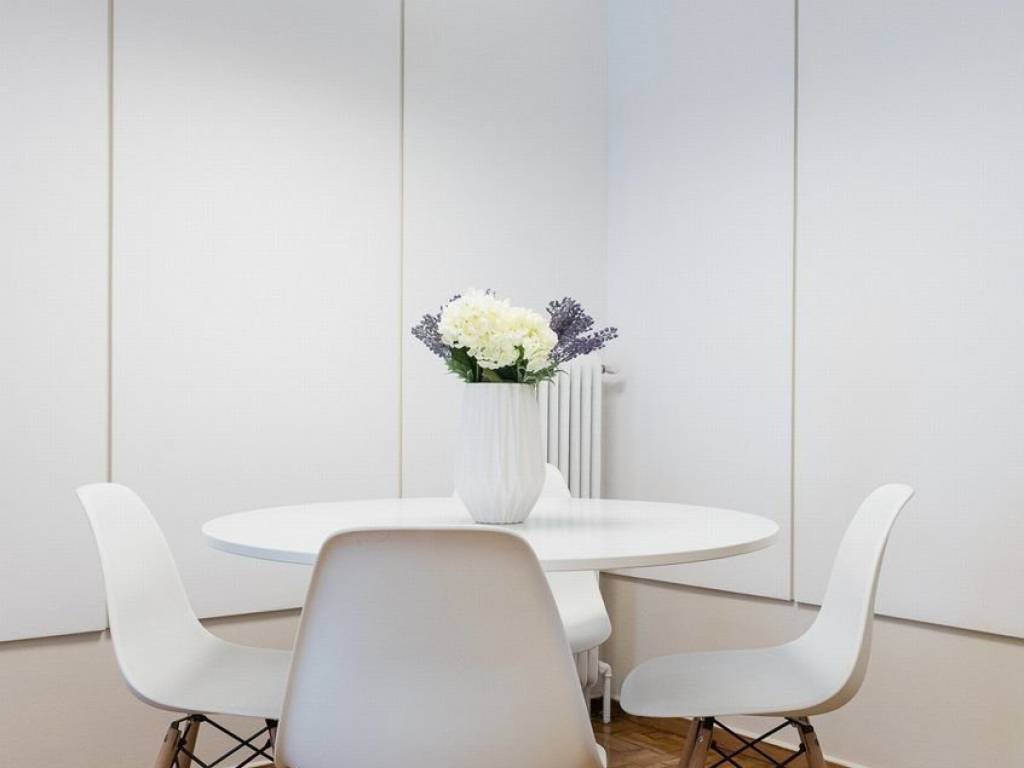 Forumland Real Estate, Τραπεζαρία