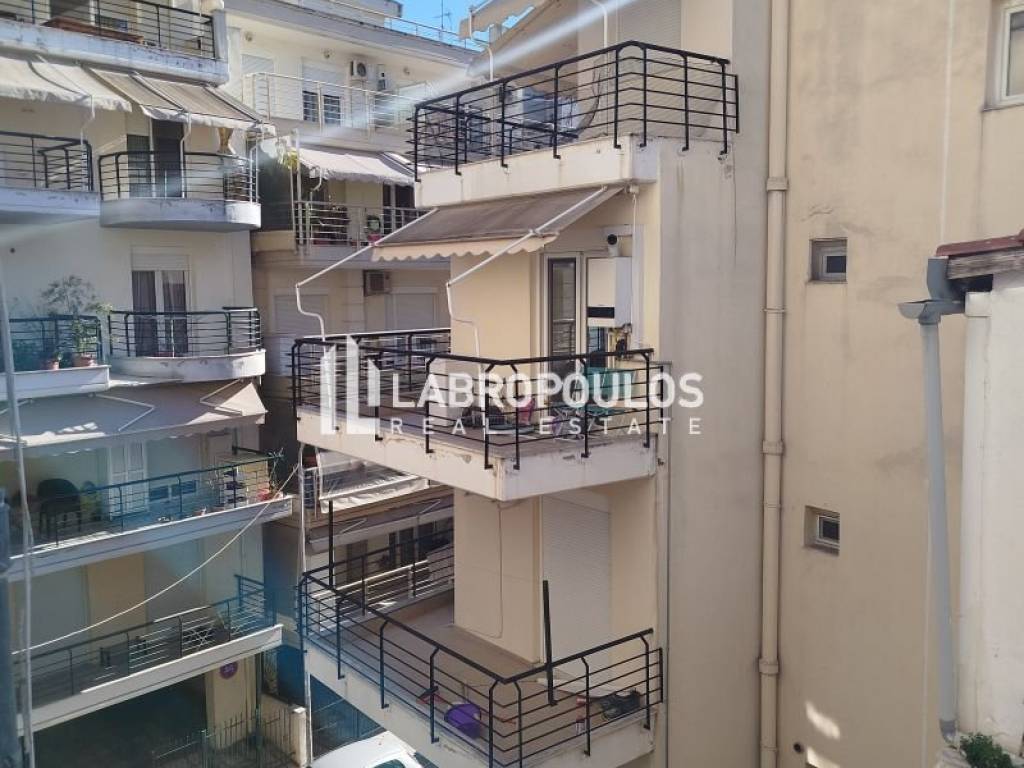 Θέα από μπαλκόνι