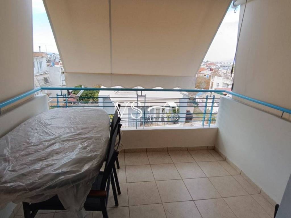 Θέα απο μπαλκόνι