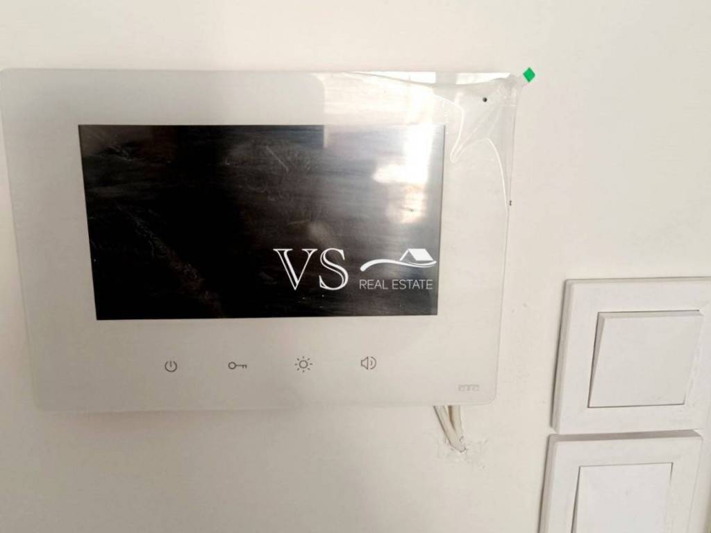 Θυροτηλεόραση 