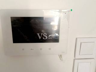 Θυροτηλεόραση 