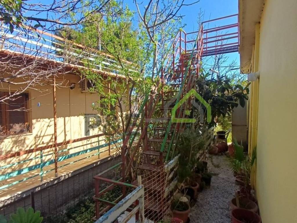 Θέα από μπαλκόνι