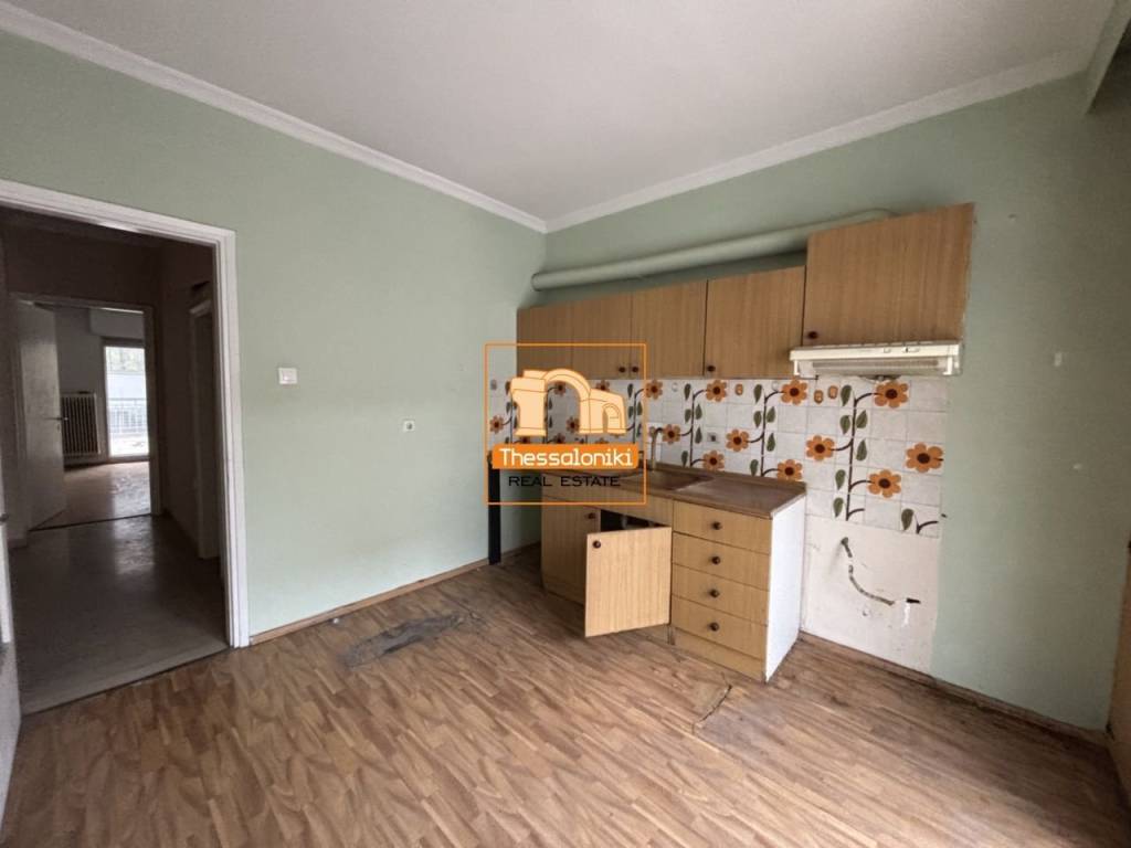 Άνω Μαλακοπή, Διαμέρισμα