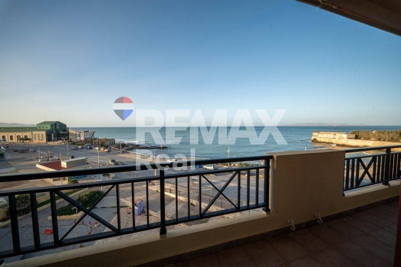 Θέα από μπαλκόνι