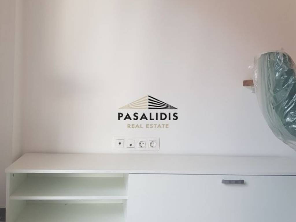 Σαλοκουζίνα