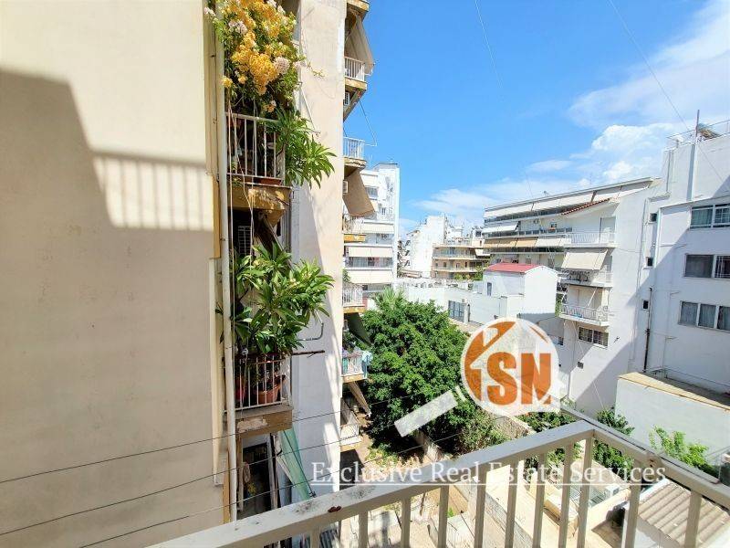 Θέα από μπαλκόνι