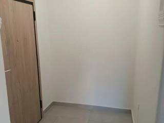 Forumland Real Estate, Είσοδος