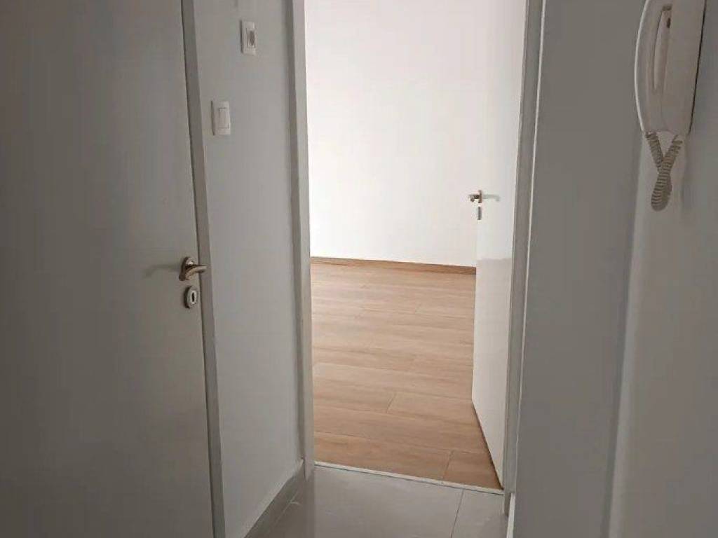 Forumland Real Estate, Διάδρομος