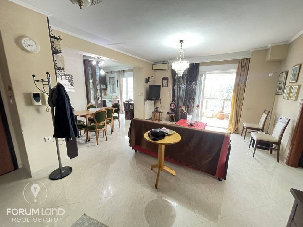 Forumland Real Estate, Σαλοκουζίνα