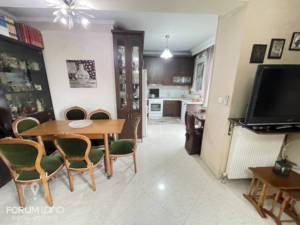 Forumland Real Estate, Σαλοκουζίνα