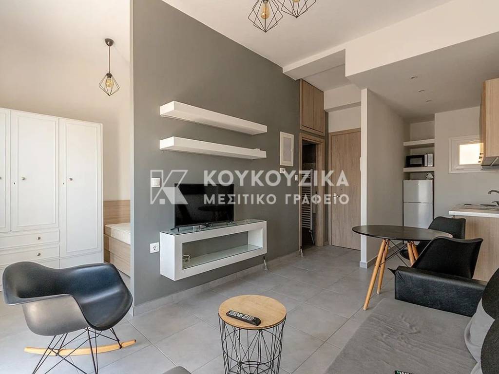 Σαλοκουζίνα