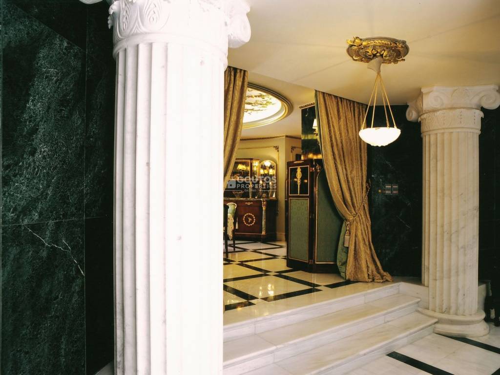 Εσωτερικοι χώροι