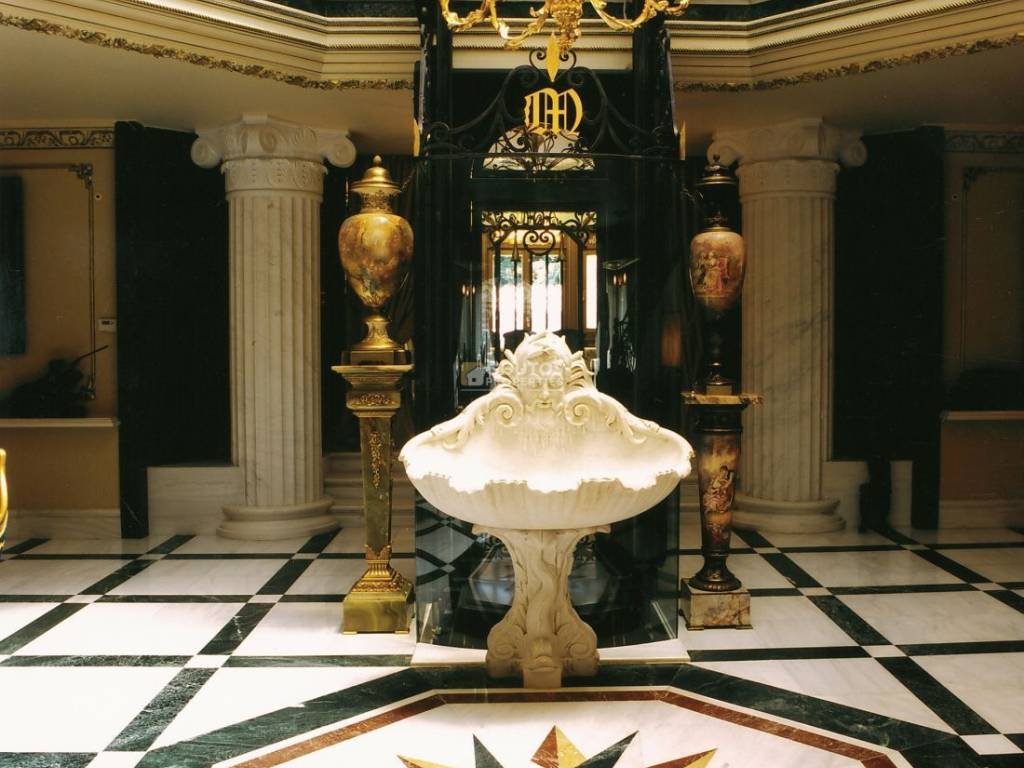 Εσωτερικοι χώροι