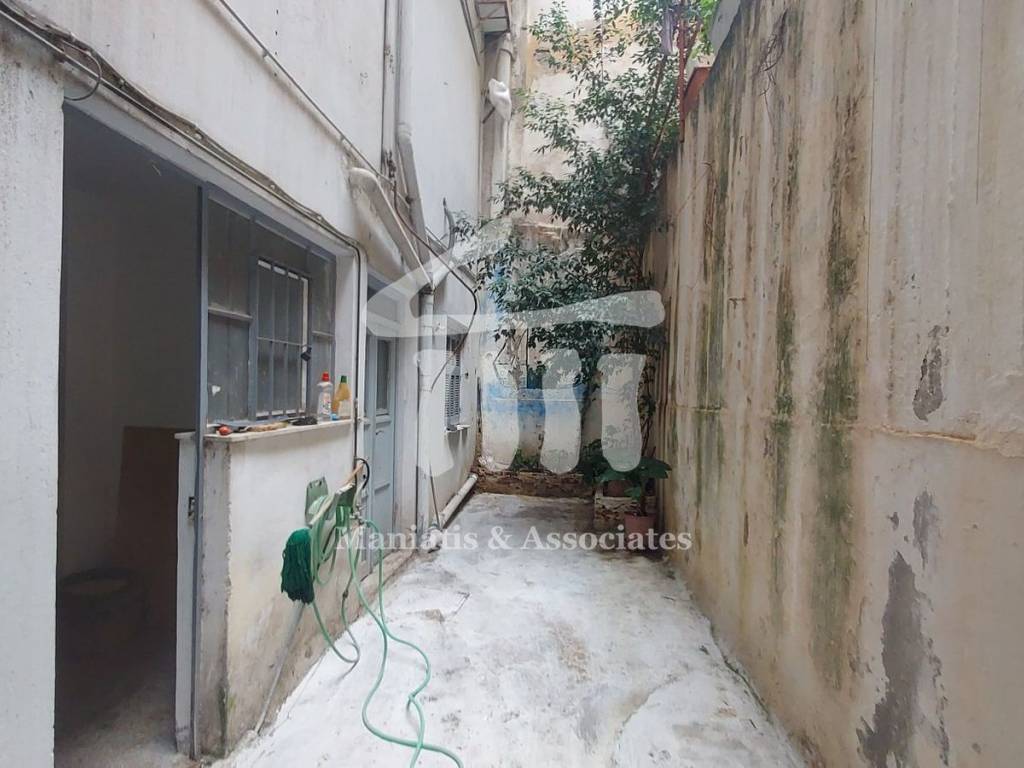 Εξωτερικοι χώροι