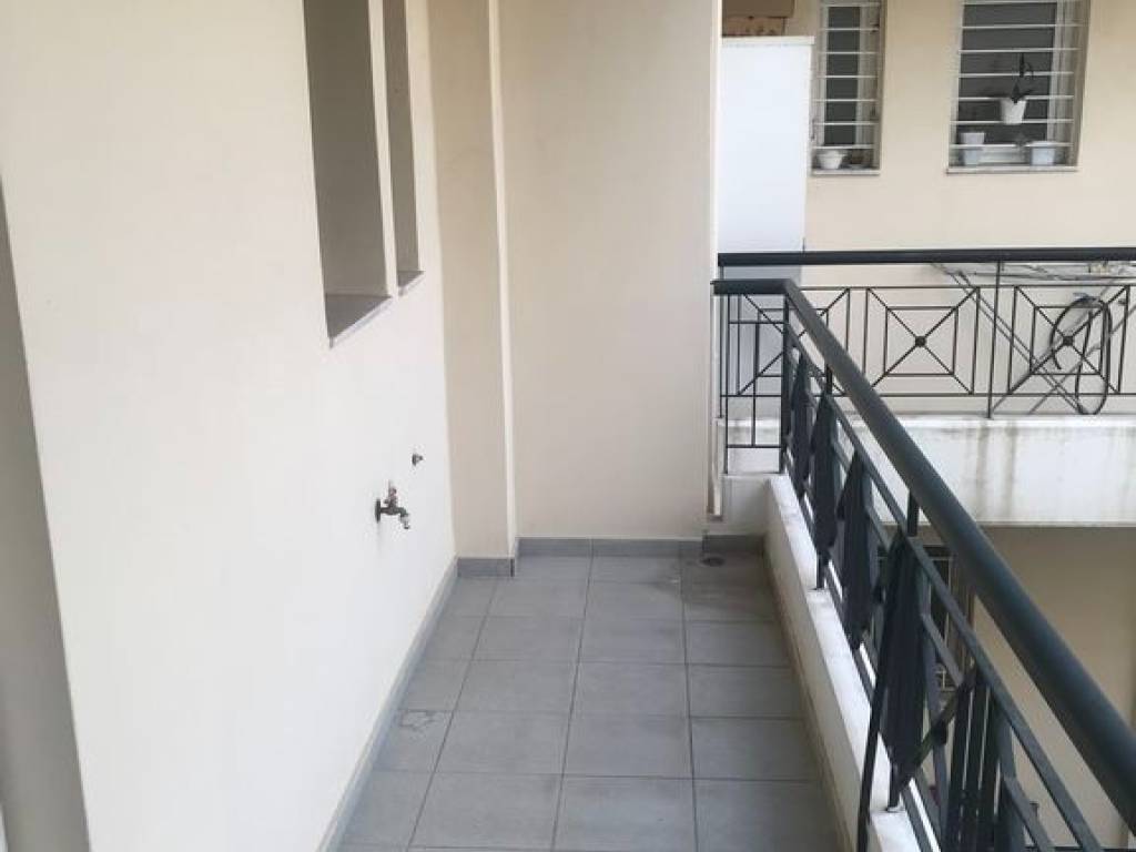 Πίσω μπαλκόνι