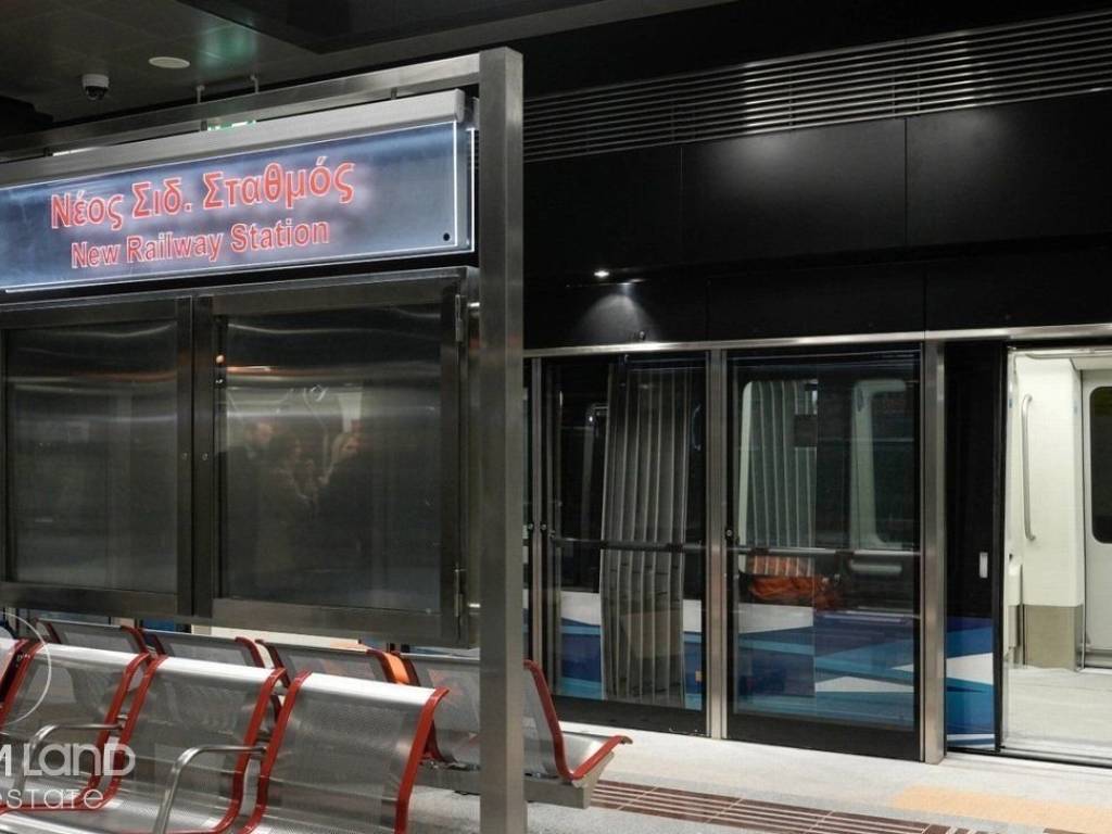 Forumland Real Estate,Metro Station