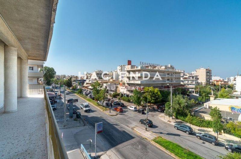 Θέα από μπαλκόνι