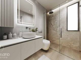 Forumland Real Estate, Μπάνιο