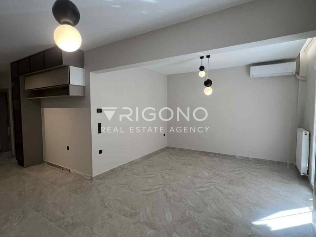 Σαλοκουζίνα