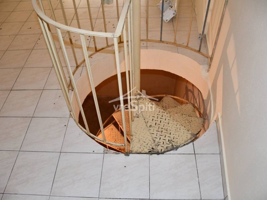 ΑΠΟΨΗ ΚΑΤΑΣΤΗΜΑΤΟΣ