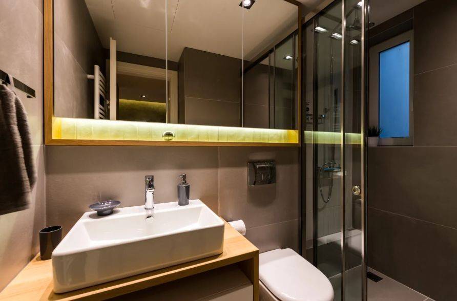 Εσωτερικοι χώροι