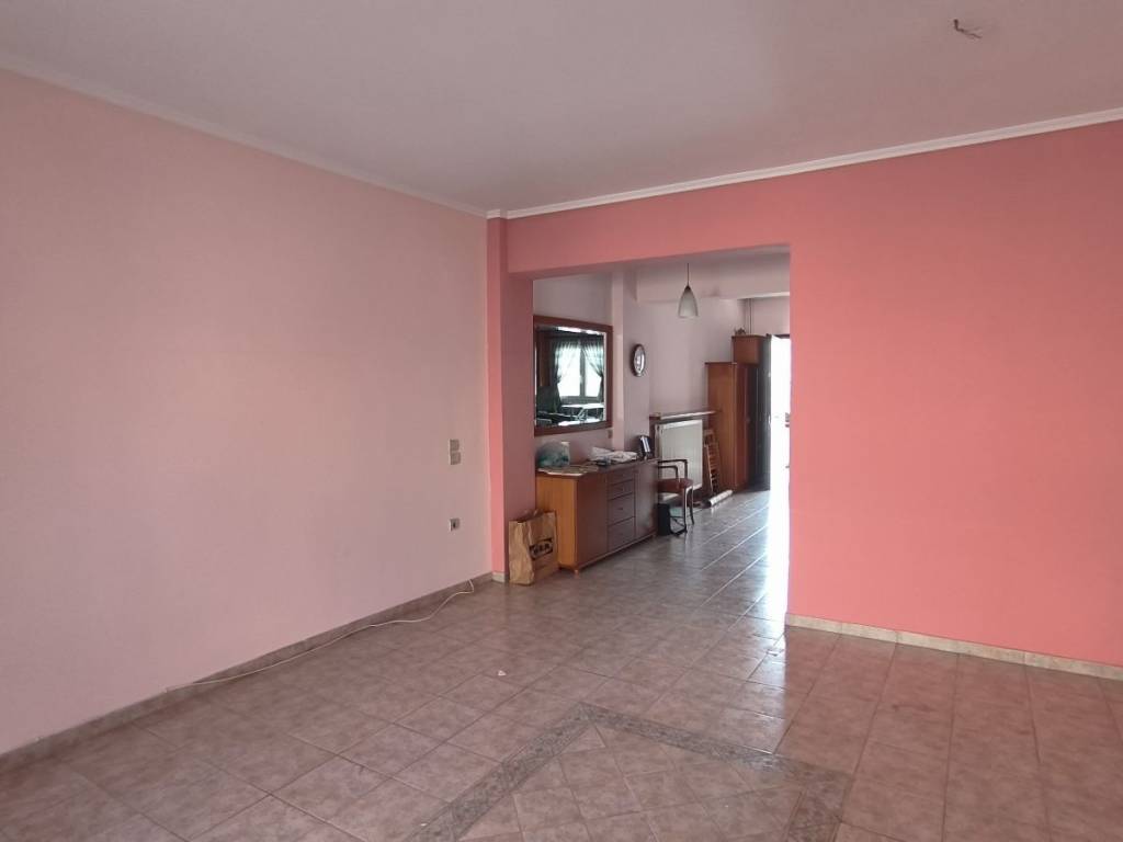 Σαλόνι 1 του προτού ορόφου