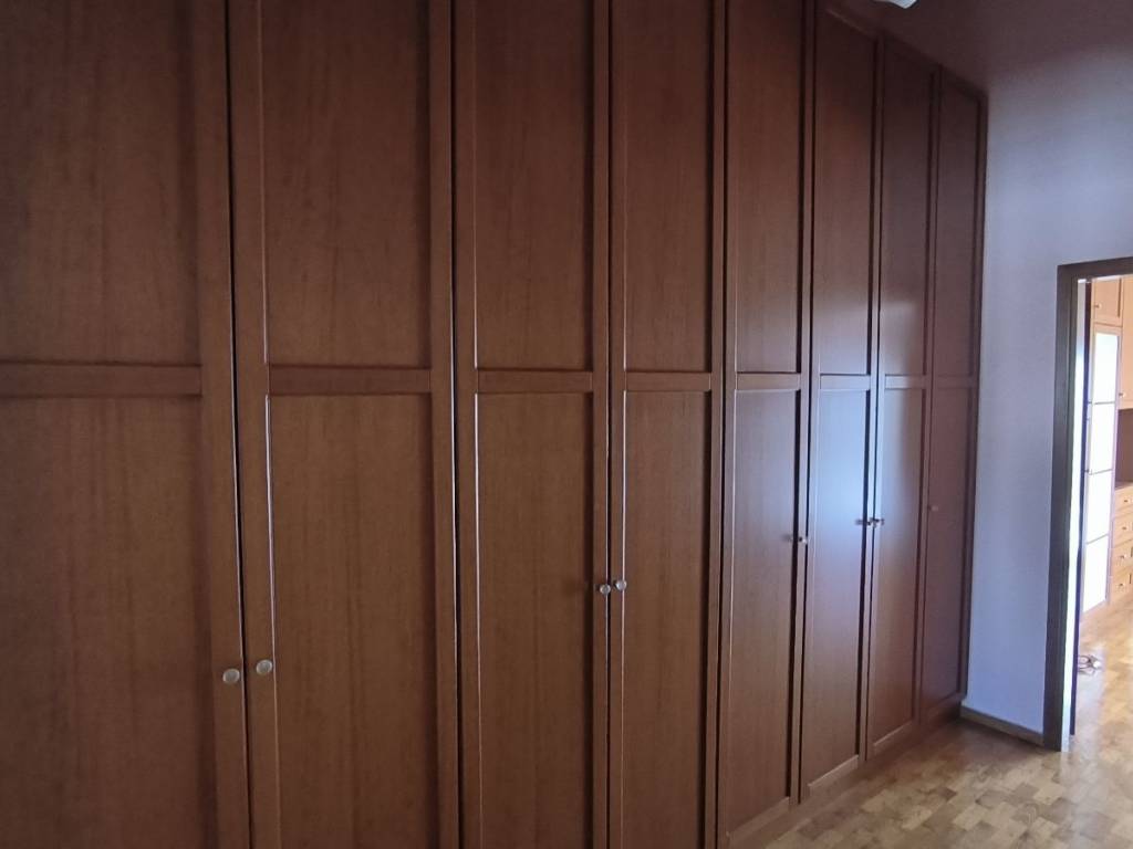 Deytere ntoylapa megale ston epano oropho