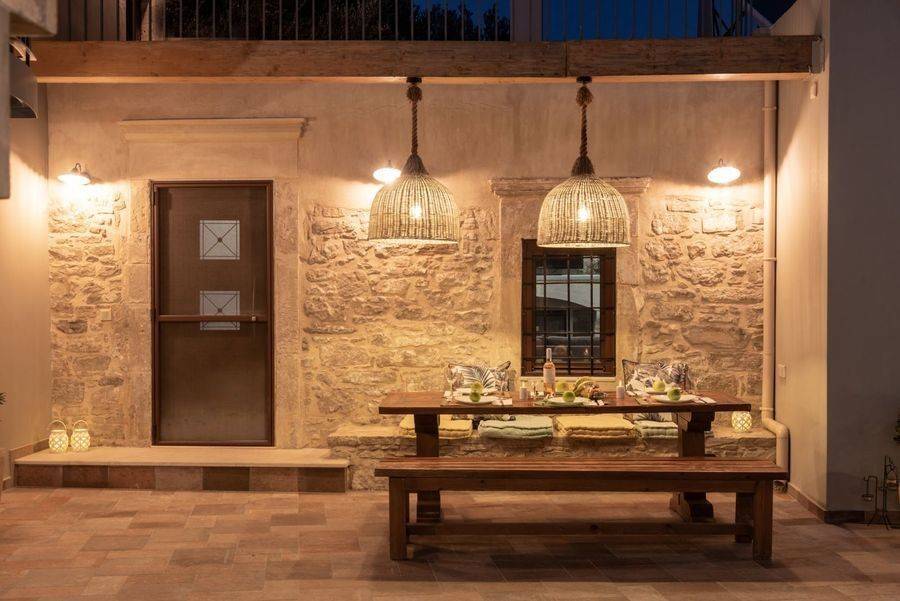 Εσωτερικοι χώροι