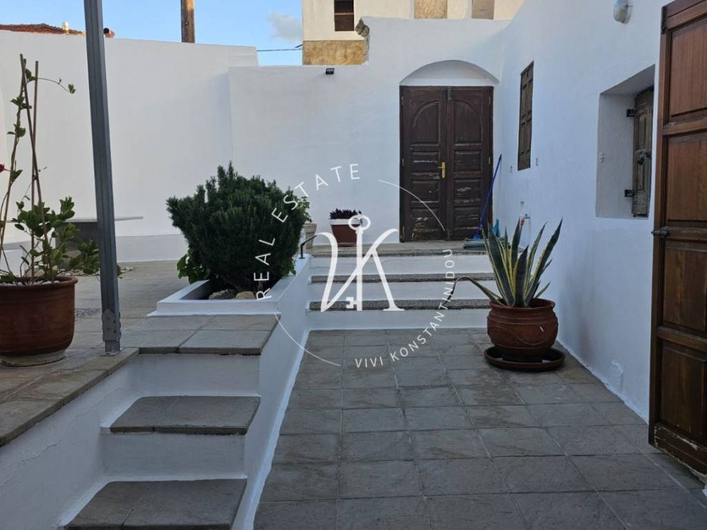 Εσωτερικοι χώροι