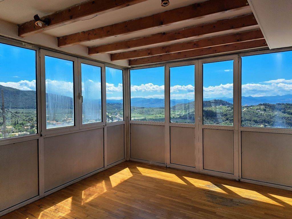 Σαλόνι - Καθιστικό